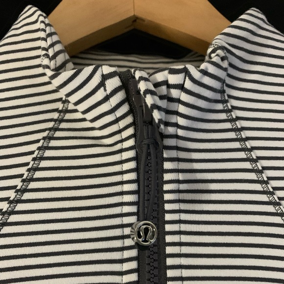 LuLulemon Define Jacket - Picture 1 of 5
